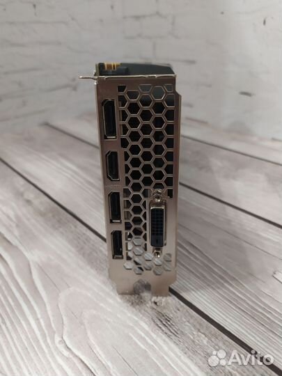 Видеокарта GTX 1070 Ti 8 Gb