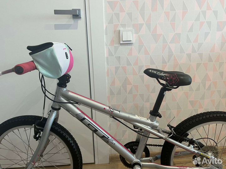 Велосипед gt laguna 20