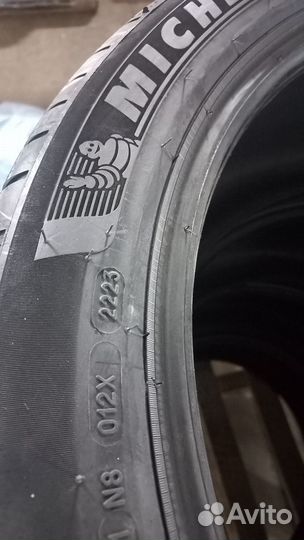 Michelin Pilot Sport 4 SUV 275/40 R21 107Y