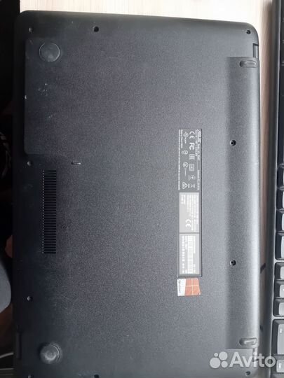 Ноутбук asus