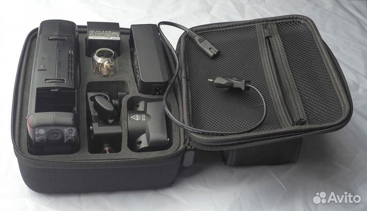 Godox AD200 вспышка