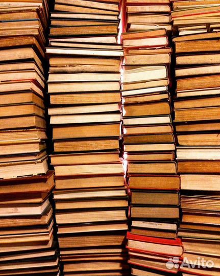 Книги СССР пакетом 25 шт