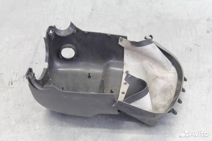 Кожух рулевой колонки нижний Nissan Pathfinder R