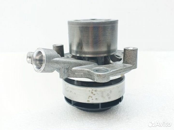 Помпа Audi Q5 FY 2.0 DET 2019