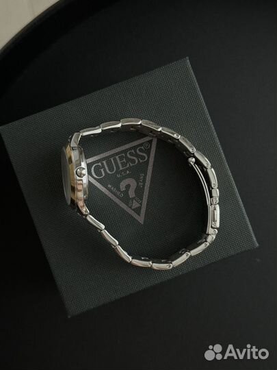 Часы Guess оригинал. Женские