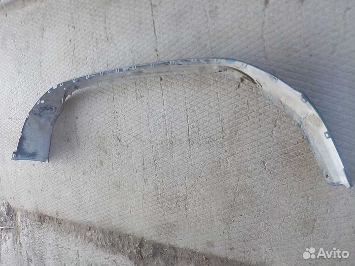 Накладка на задний бампер Toyota Rav4