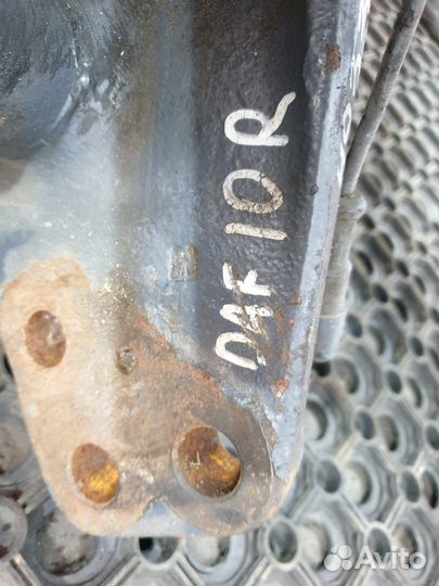 Кулак поворотный правый Daf XF105