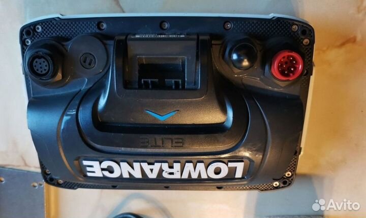 Эхолот lowrance elite 7 ti