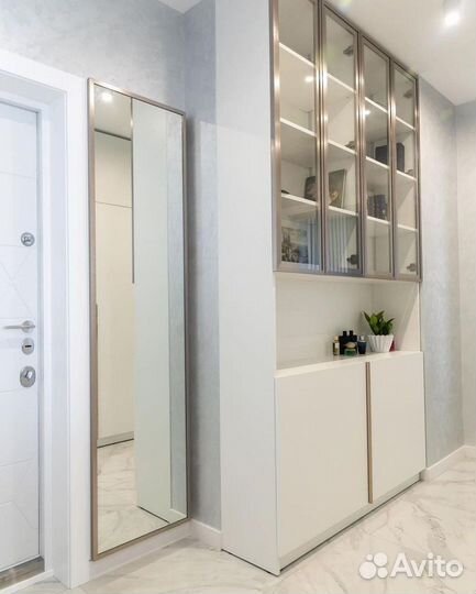 Маленький шкаф