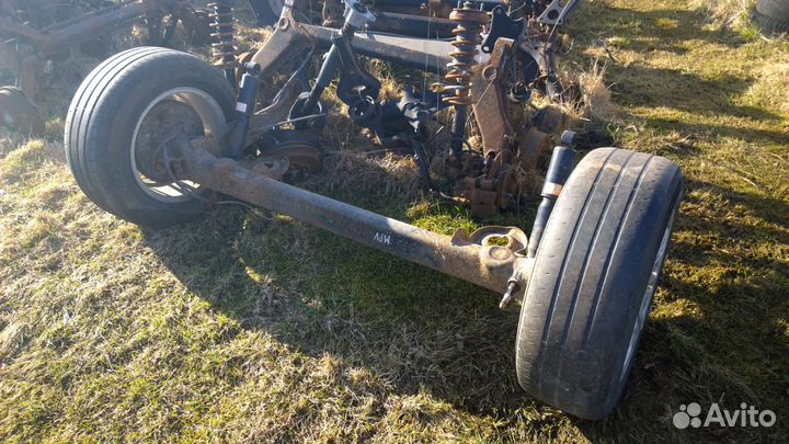 Mazda MPV 2 2004г. V2.3 МКПП задняя балка