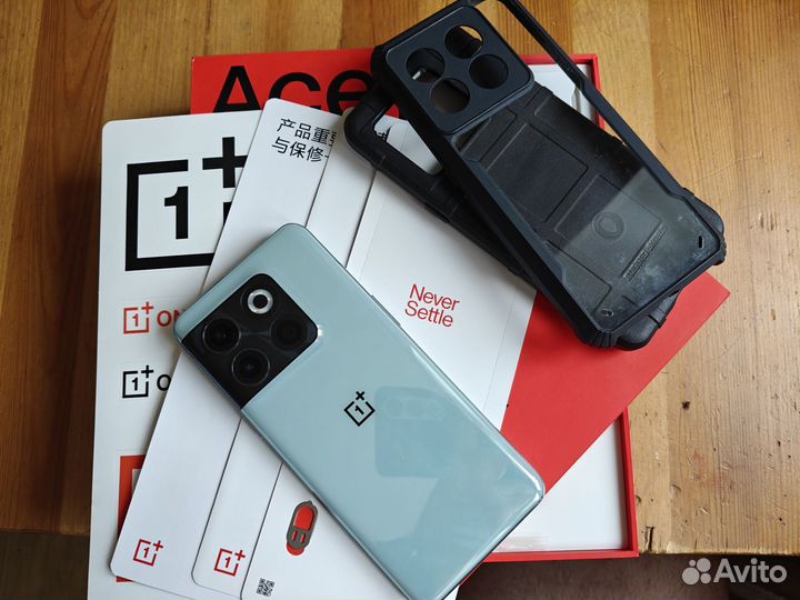 OnePlus Ace Pro, 12/256 ГБ