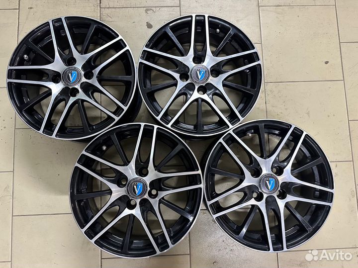 Литые диски r14 на Ваз LADA 4x98