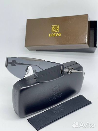 Солнцезащитные очки Loewe