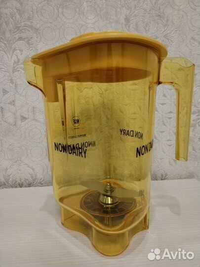 Новый стакан