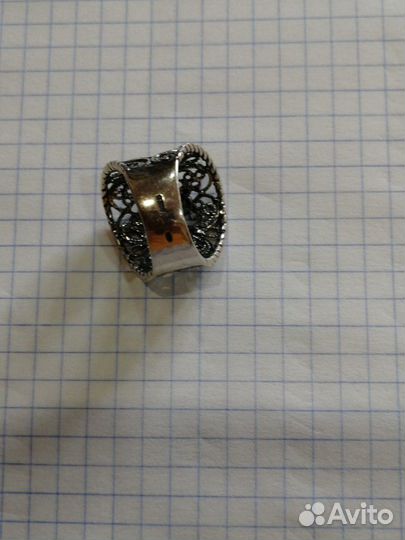 Серебряное кольцо