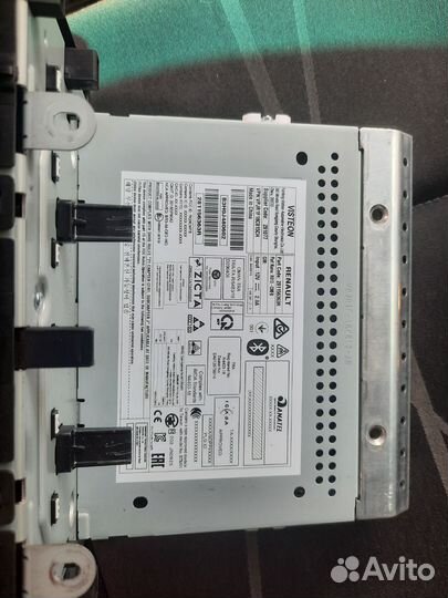 Магинитола заводская Renault Arkana