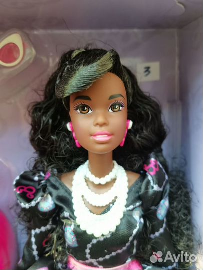 Кукла барби