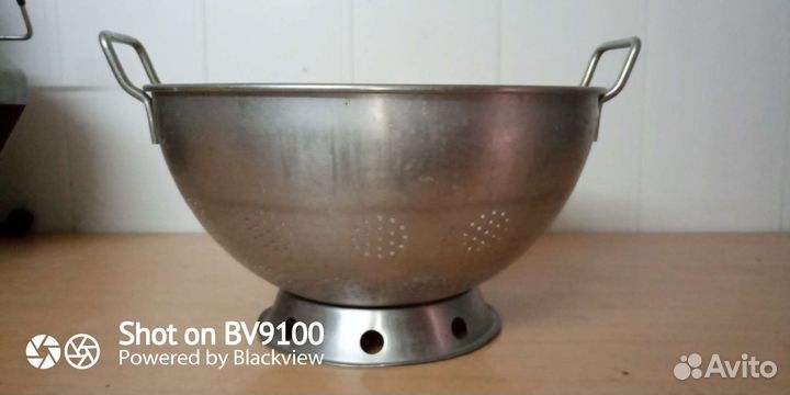 Дуршлаг из нержавеющей стали