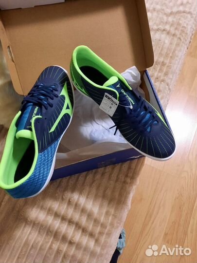 Футзалки 44 новые