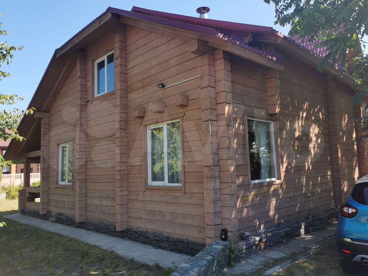 Дом 275 м² на участке 15 сот.