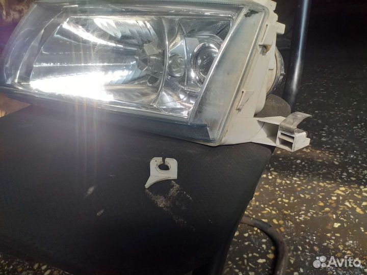 Фары на skoda octavia a4 (левая)