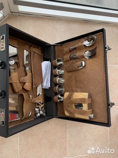 Набор для шашлыков с приборами новый