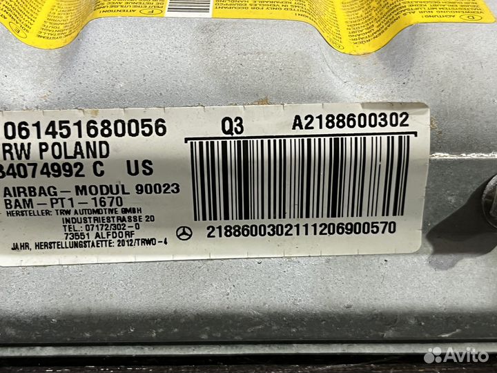 Подушка безопасности коленная мерседес w218 cls500