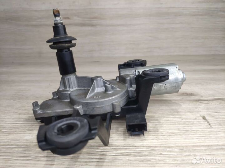 Моторчик стеклоочистителя задний Citroen C4