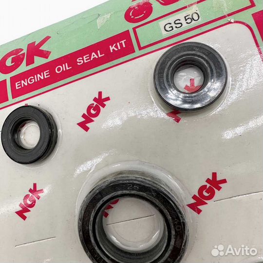 Набор сальников Honda tact AF-16 (24х11х7, 29х16х8