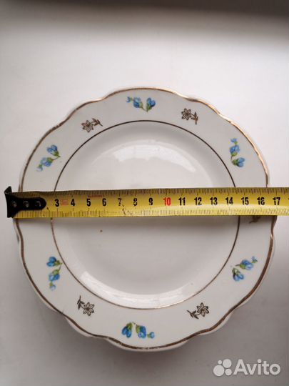 Посуда тарелки