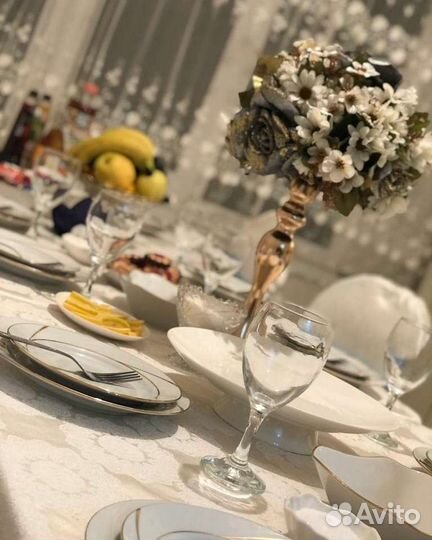 Прокат свадебных декораций,столов,стульев,посуды