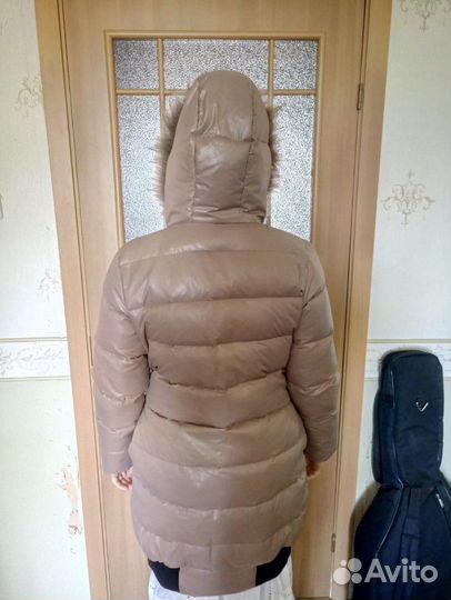 Пуховик Moncler