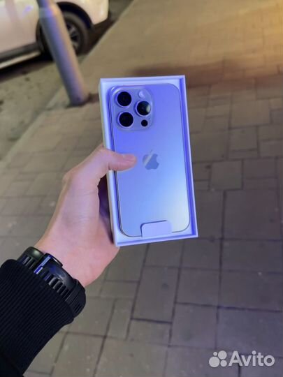 iPhone 15 Pro, 256 ГБ