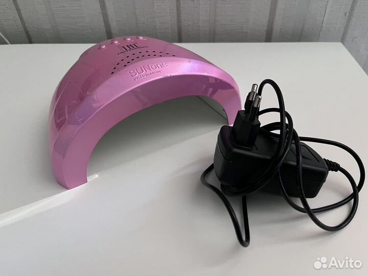 Лампа для ногтей