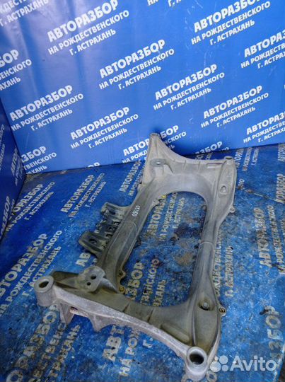 Передний подрамник Lexus Gs350 седан 2GR-FSE 2008