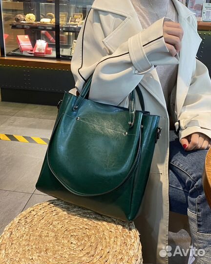 Женская сумка из натуральной кожи тоут