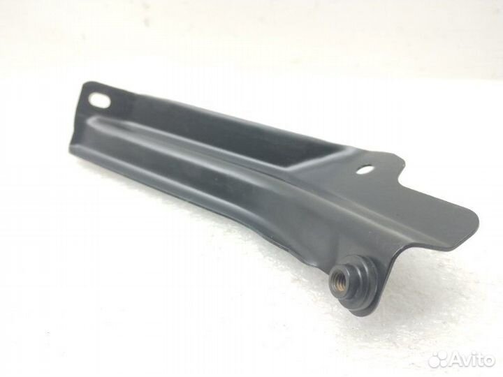 Кронштейн Bmw 6-Series E63 3.0 N52 2007