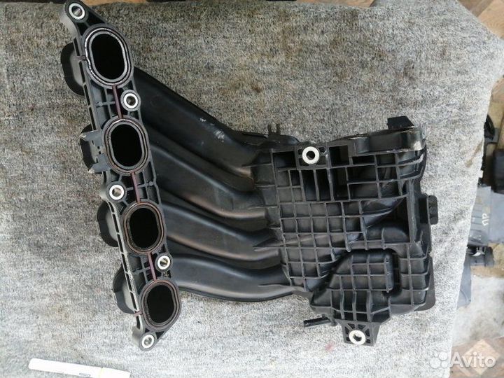 Коллектор впускной Nissan Wingroad Y12 HR15DE