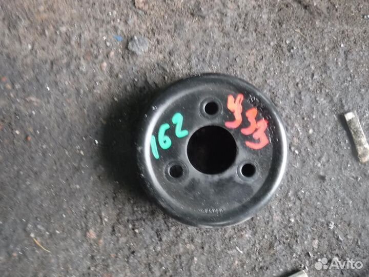 Шкив водяного насоса (помпы) Focus 2 дорест