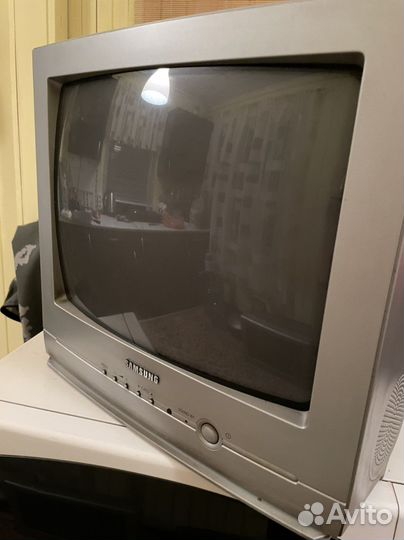 Телевизор samsung