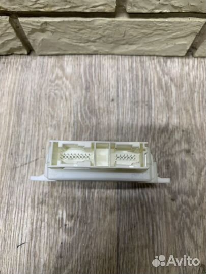 Mercedes C-class W204 Блок управления парктроником