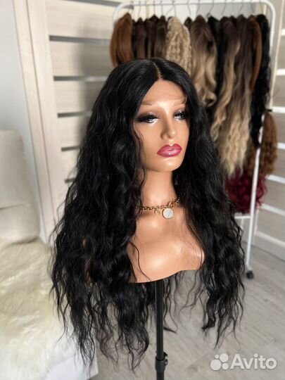 Парик волнистый черный на сетке