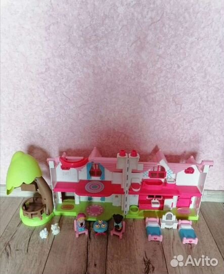 Автобус, школа, корабль, домик кошечки собачки