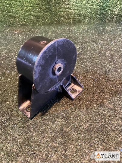 Подушка двигателя задний nissan moco