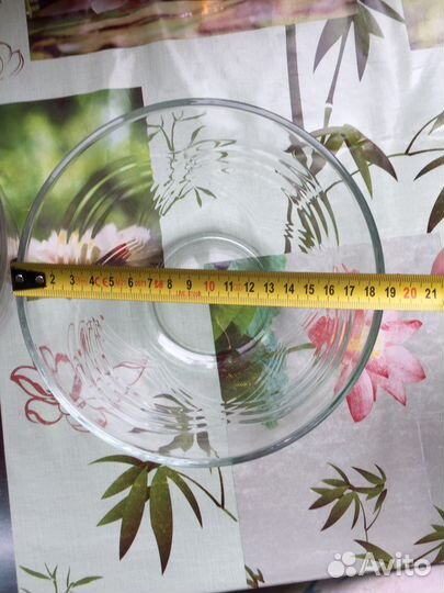 Две глубоких салатницы (Россия)