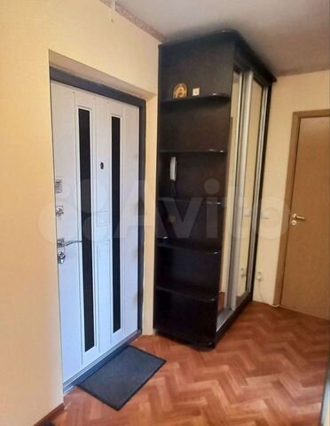 2-к. квартира, 47 м², 4/4 эт.