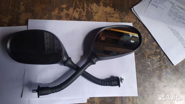 Зеркало заднего вида на Honda, Suzuki