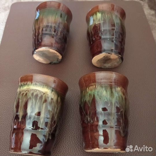 Глиняные стаканы