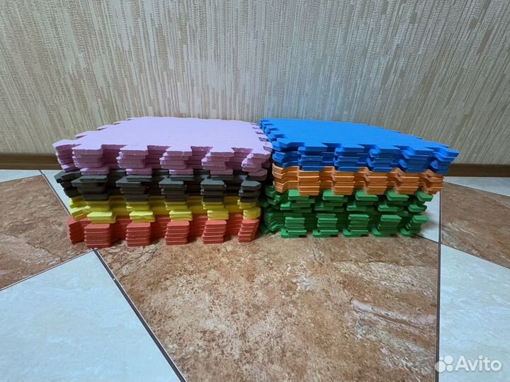 Детский коврик из пазлов