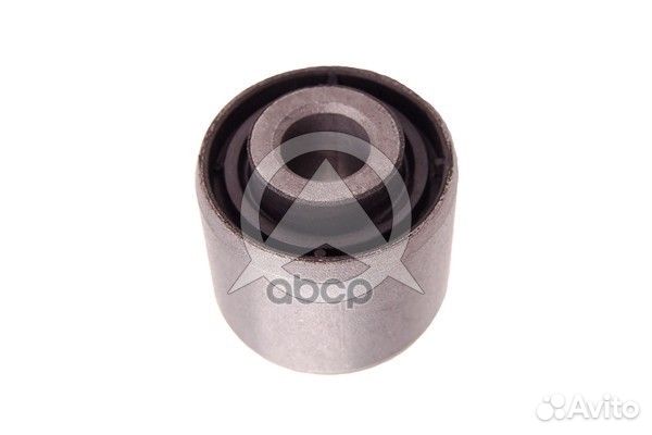 Сайлентблок рычага подвески зад прав/лев C8